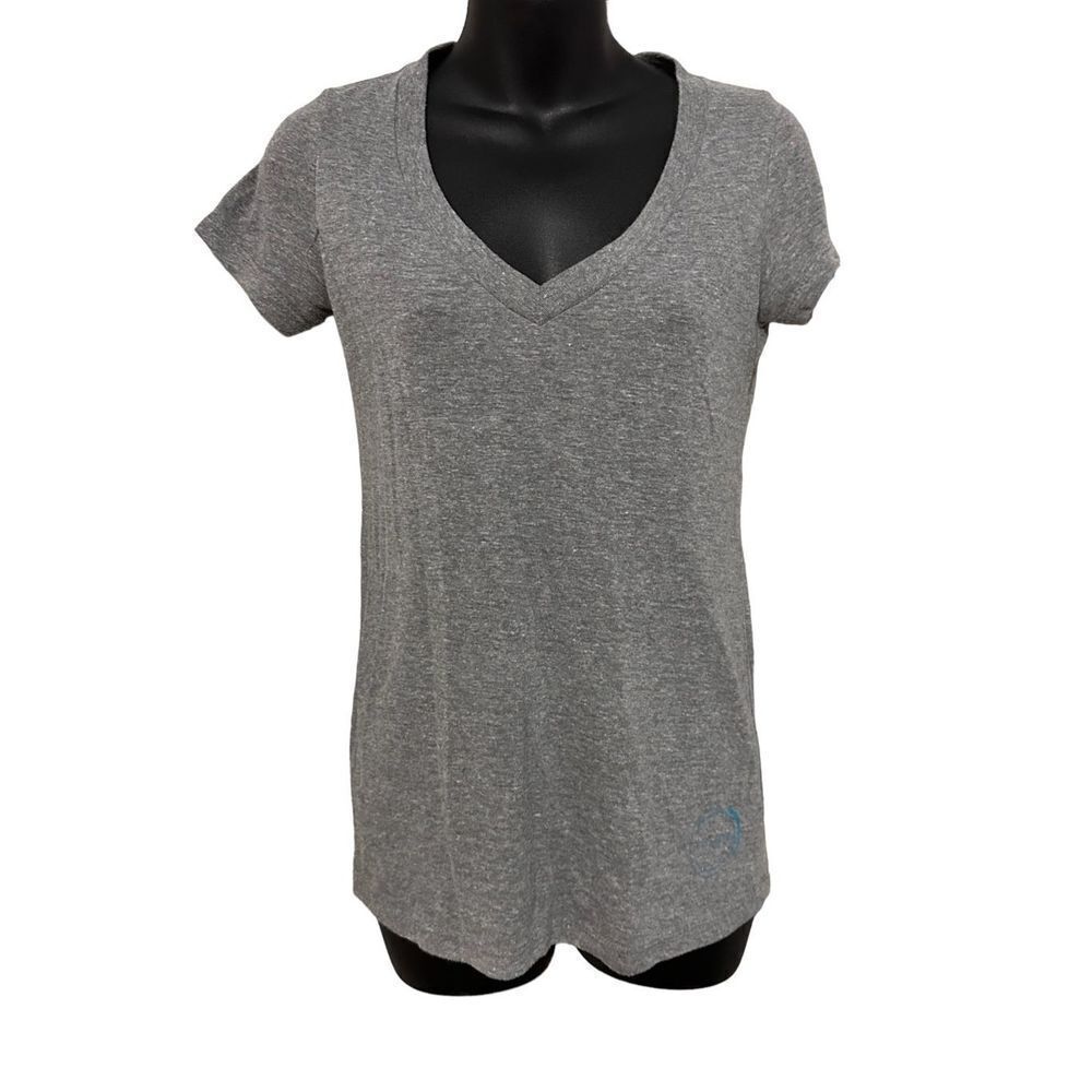 Hylete Shirt Womens grey Short Sleeve Tee Stretch Active size small Good Conditi